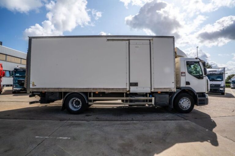 E64124C_4